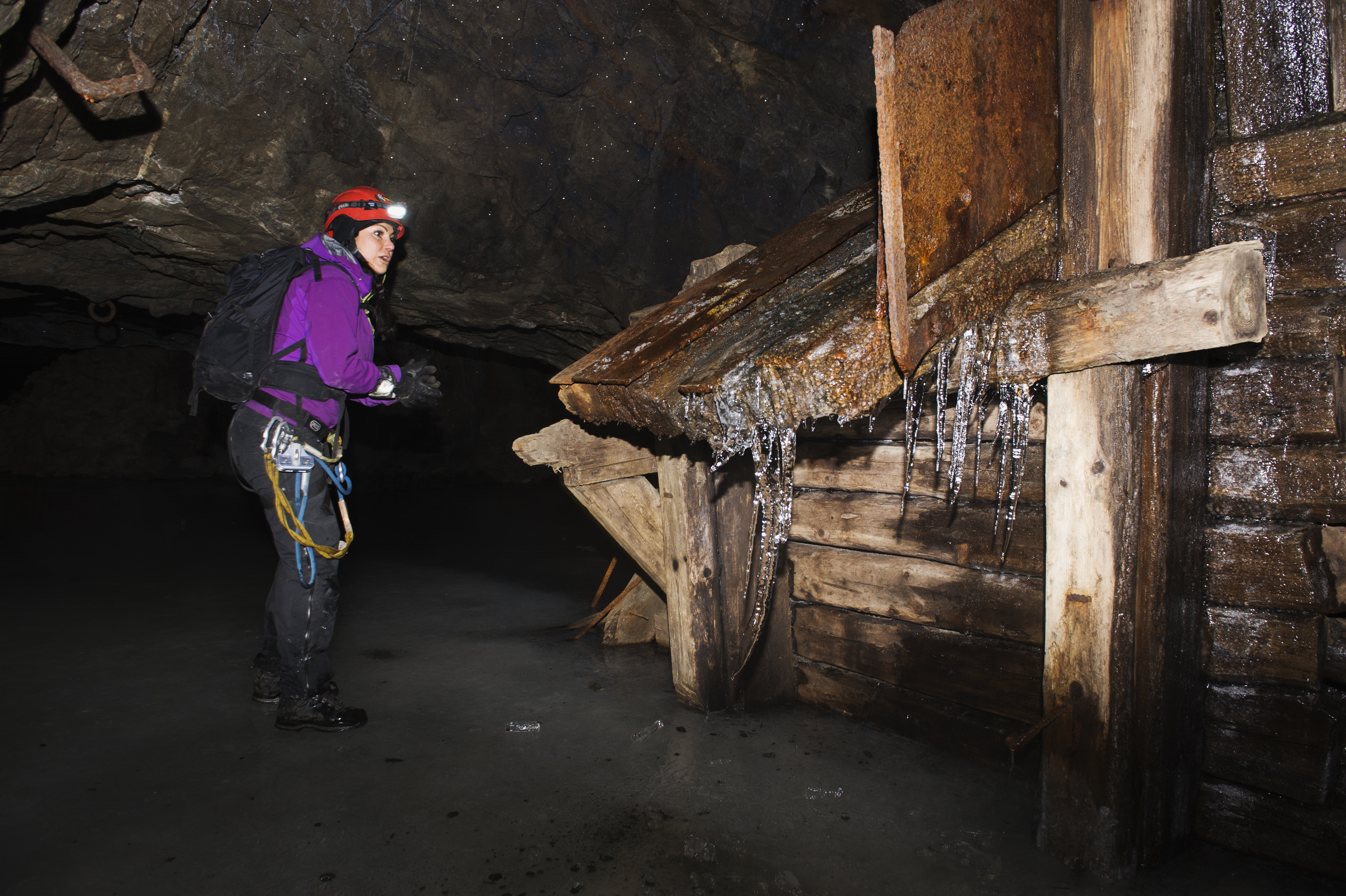 Tuna-Hästberg grottdykning